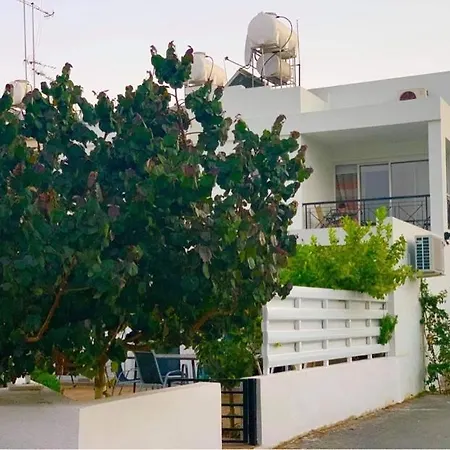 Lovely Apt 250m From The Beach Voroklini