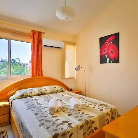 Lovely Apt 250m From The Beach