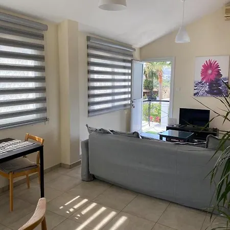 Lovely Apt 250m From The Beach * Voroklini