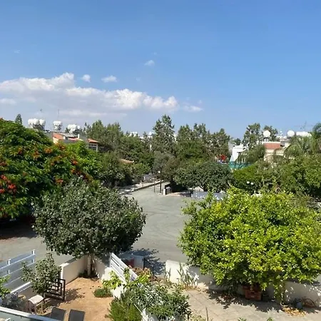 Apartamento Lovely Apt 250m From The Beach *